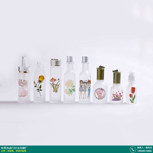 拼装水贴纸与科教玩具 泛太印刷、教学时钟、扶手箱与车用香水的多元世界